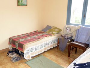habitable village house in Cornellana for sale