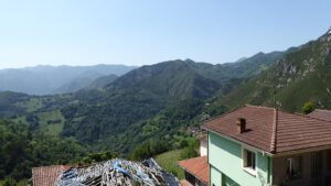 ruin to reform in Proaza, rural apartment project