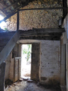 historical old house to restore in Asturias