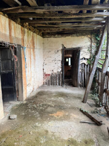 historical old house to restore in Asturias