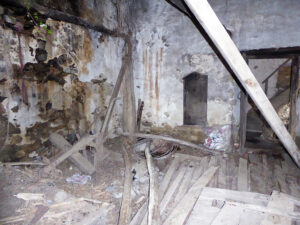 historical old house to restore in Asturias