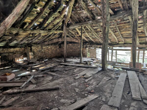 historical old house to restore in Asturias