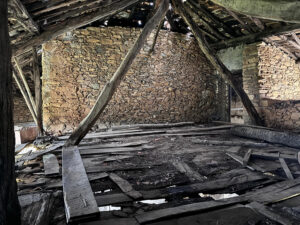 historical old house to restore in Asturias