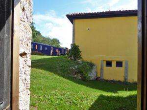 large stone house to renovate near Pravia