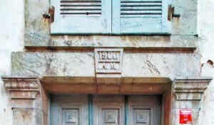 large stone house to renovate near Pravia