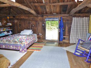 large stone house to renovate near Pravia