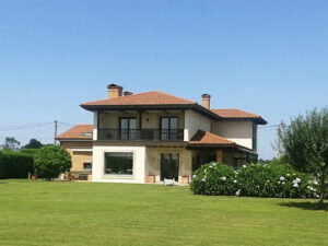 detached villa for sale in Soto del Barco