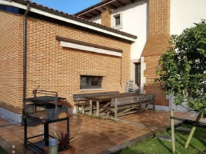 detached villa for sale in Soto del Barco