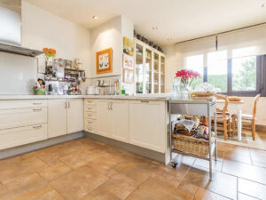 detached villa for sale in Soto del Barco