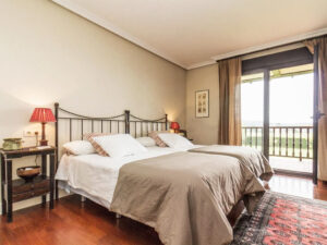 detached villa for sale in Soto del Barco