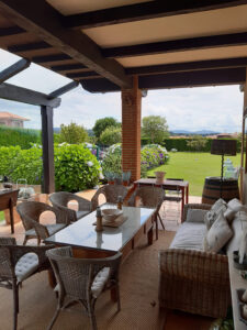 detached villa for sale in Soto del Barco