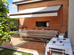 detached villa for sale in Soto del Barco