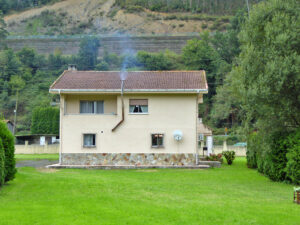 detached house with land for sale in Salas