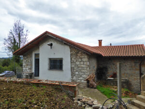 rural village house for sale in Grado