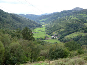 rural village house for sale in Grado