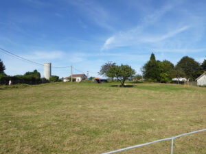 finca with buildable land for sale by the coast