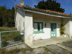 finca with buildable land for sale by the coast