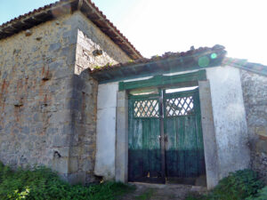 farmhouse with land for sale in Grado