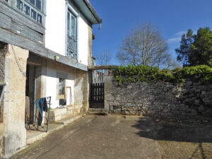 farmhouse with land for sale in Grado