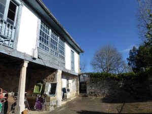 farmhouse with land for sale in Grado