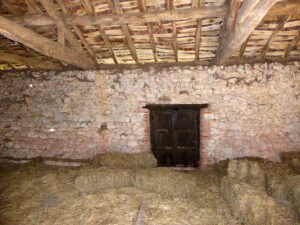 farmhouse with land for sale in Grado