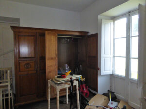 coastal Indiana house to restore in Asturias