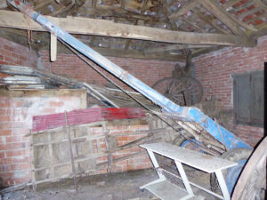 rural house with land to restore in Asturias