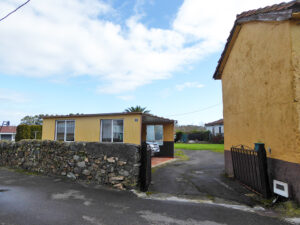 coastal village house to restore in asturias
