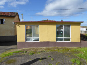 coastal village house to restore in asturias