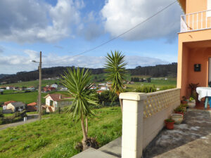 Casa with land for sale in Asturias