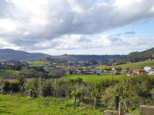 Casa with land for sale in Asturias